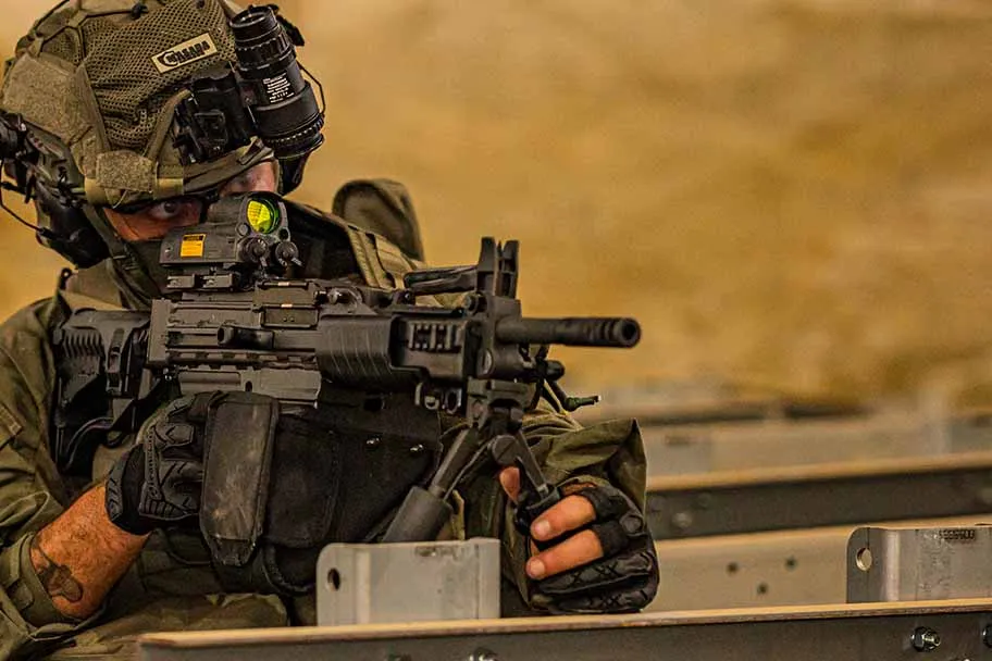 IWI-NEGEV-7